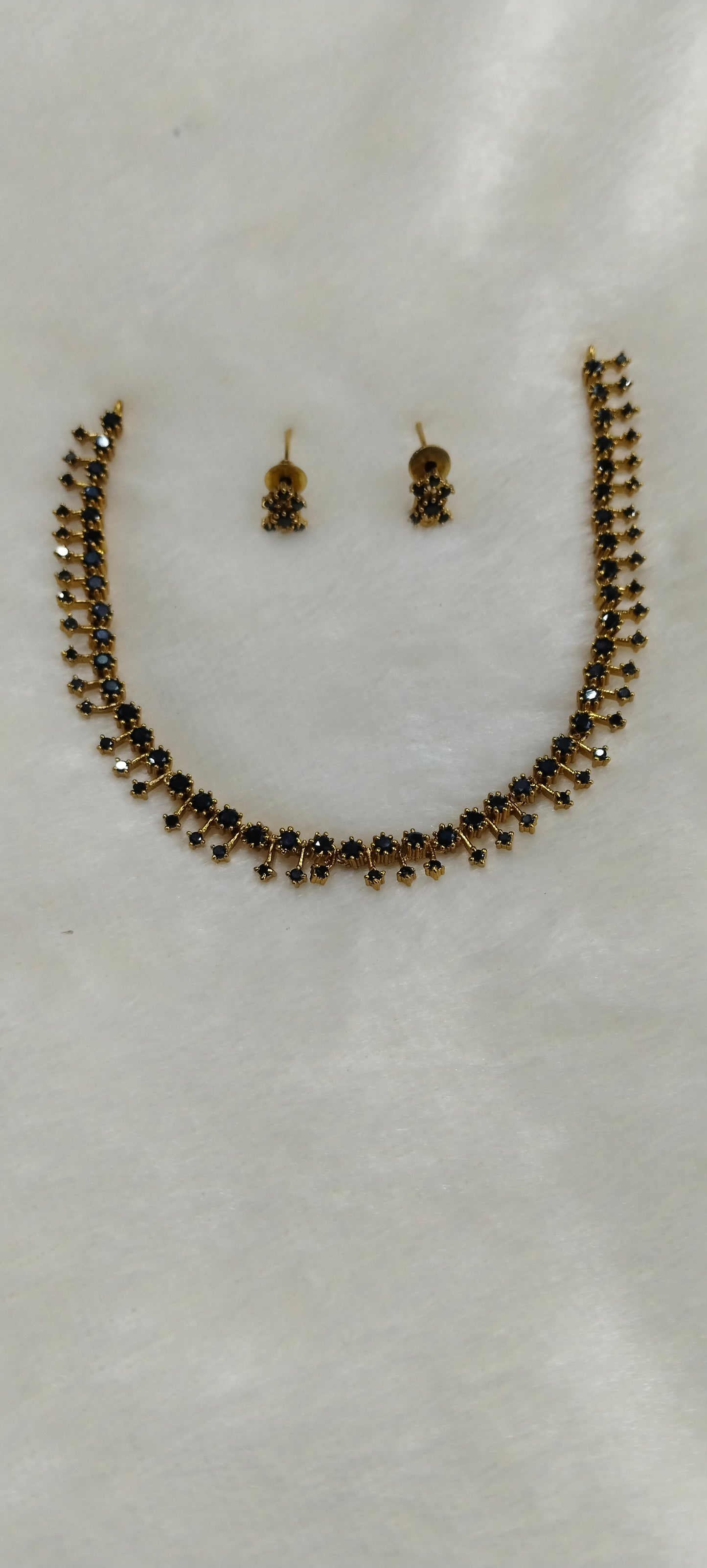 Kempu jwellery